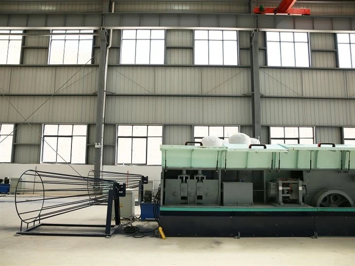 Machine de production de barres d'acier nervurées laminées à froid