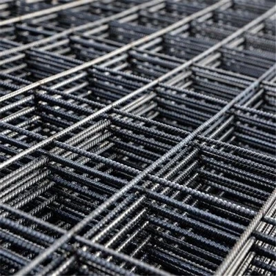 Machine à souder les treillis en acier nervuré laminé à froid